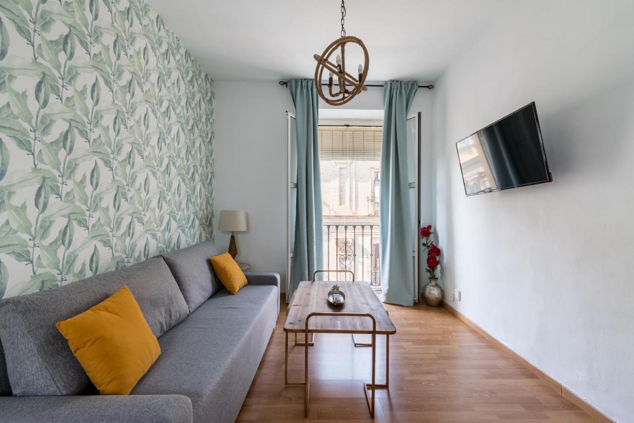 Apartments Olé - Tetuán Séville Extérieur photo