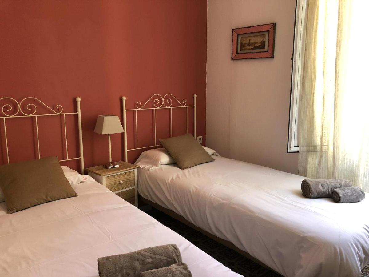 Apartments Olé - Tetuán Séville Extérieur photo